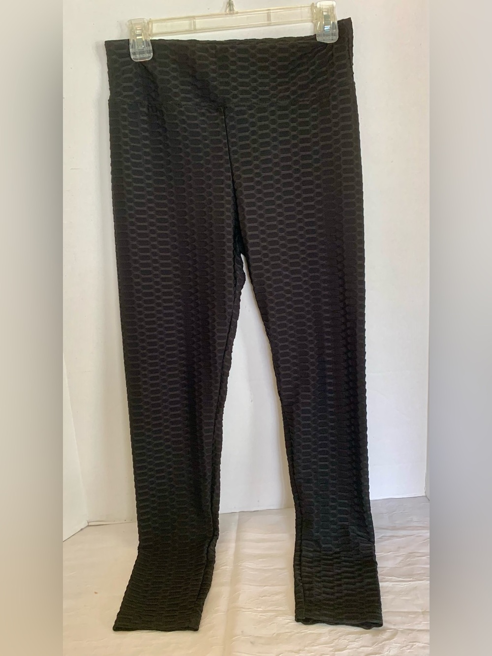 No Boundaries Black Active Leggings with High Waist honeycomb texture.booty